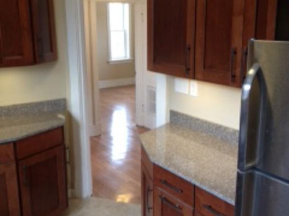 3rd image of 1339 Woodland Drive # Fl 1ST