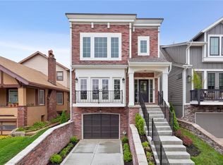 704 W 44th Ter, Kansas City, MO 64111