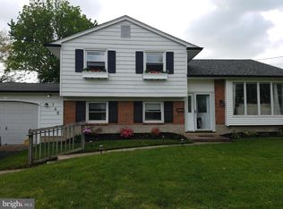 148 Clement Dr, Somerdale, NJ 08083