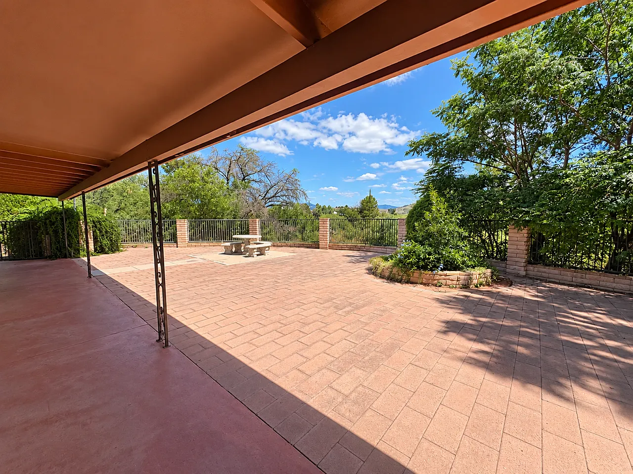 1331 East Placita Rebecca - 1 — Photo 1