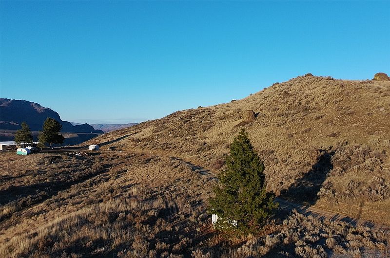 5th image of 5 Peach Road