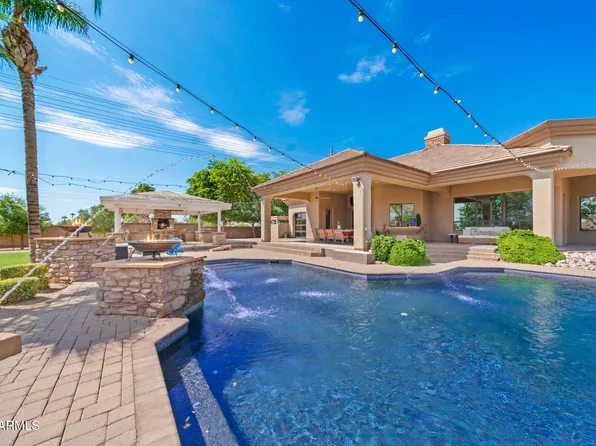 1131 E DESERT Court, Gilbert, AZ 85234