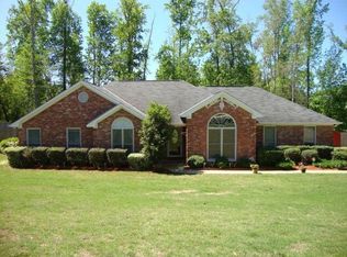 3303 Hummingbird Ct, Phenix City, AL 36867