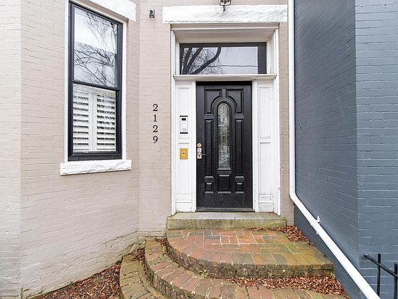4th image of 2129 Park Ave #A