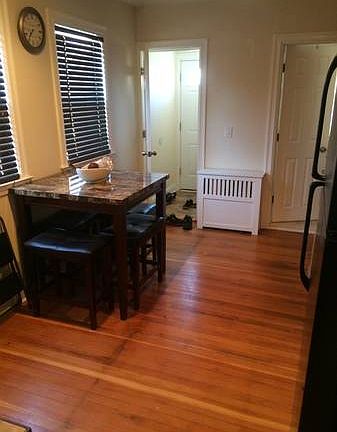 3rd image of 29 Cambridge Ave Floor 1