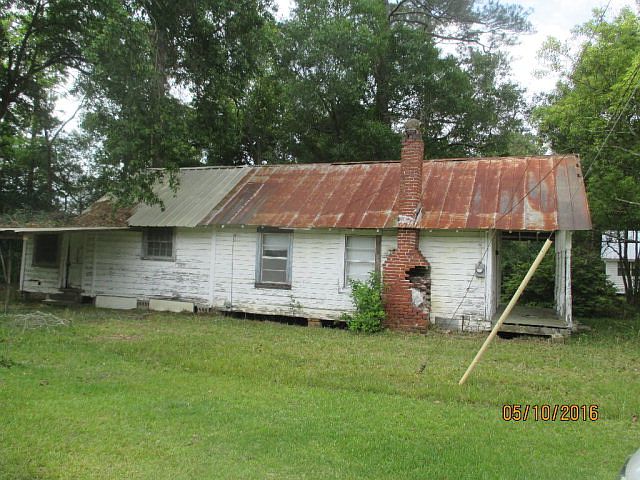 2nd image of 506 College St