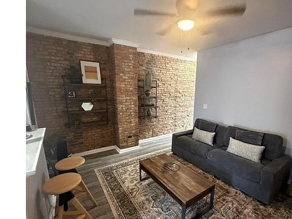5th image of 1412 W Saratoga St #2