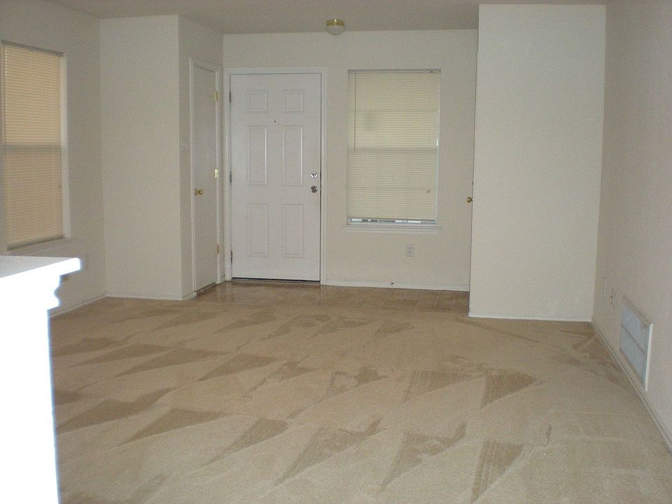 1st image of 11816 Savanna Canyon Ct