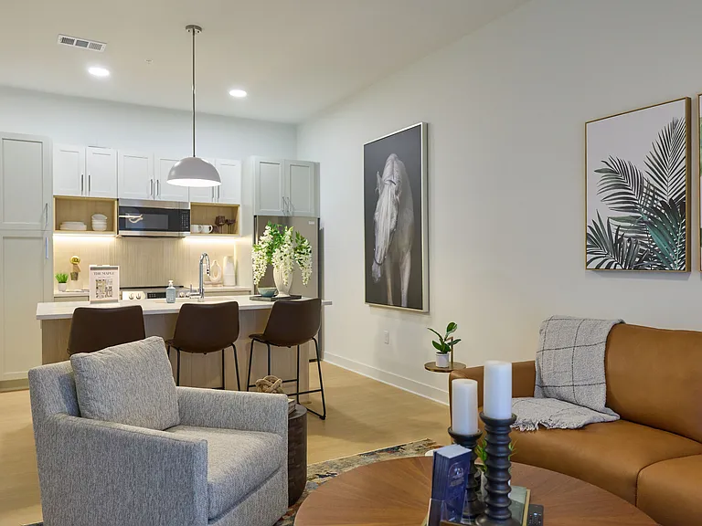 The George Apartments — Photo 4