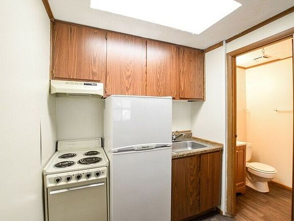 2nd image of 4711 Walden Cir #802