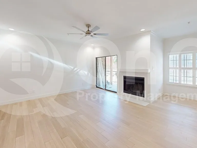 6000 Auburndale Ave #B — Photo 3