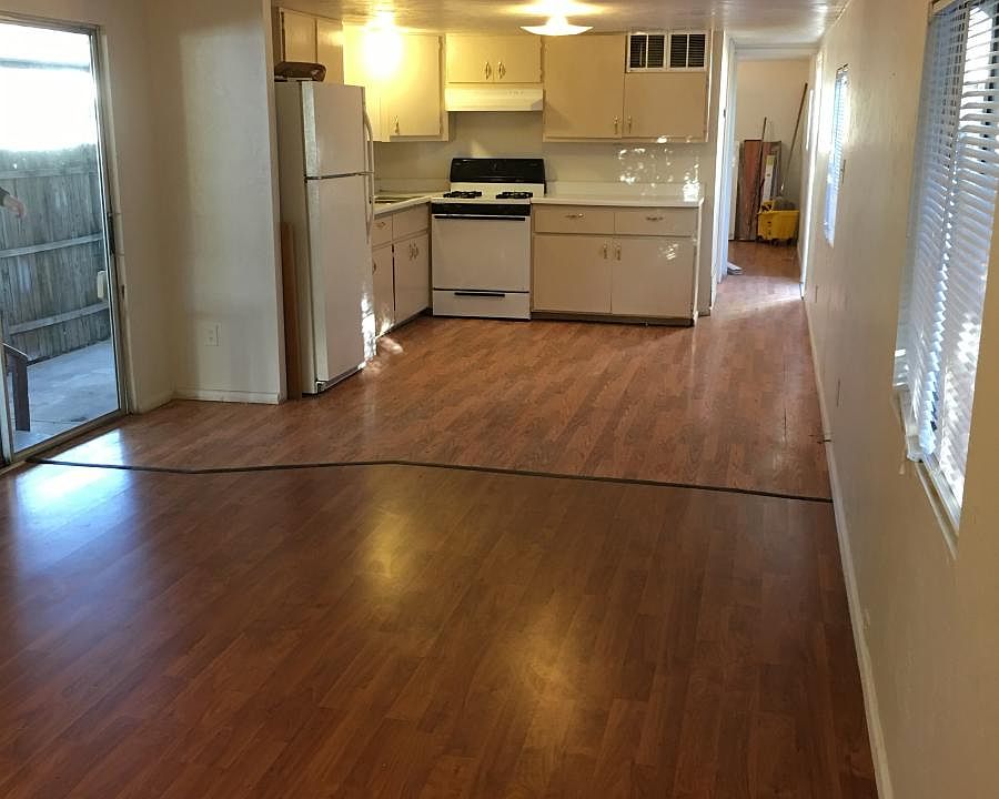 1st image of 3259 N Kelvin Blvd Unit 5