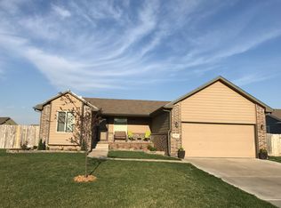 2302 S Limuel Cir, Wichita, KS 67235