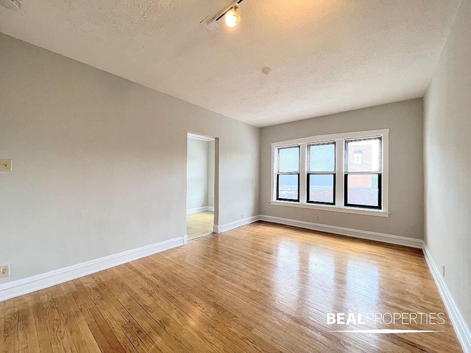 1st image of 2244 W Wilson Ave #2244302