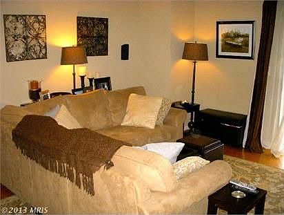 5th image of 2220 Fairfax Dr APT 301