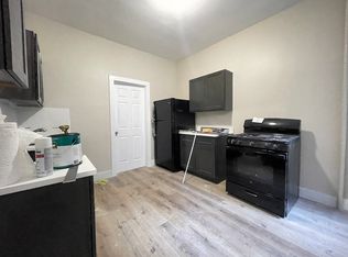 212 60th St #1E, West New York, NJ 07093