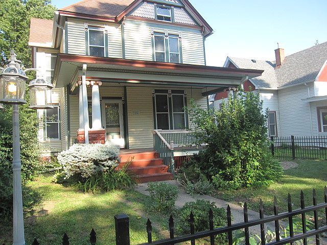 1910 Victorian Beauty
