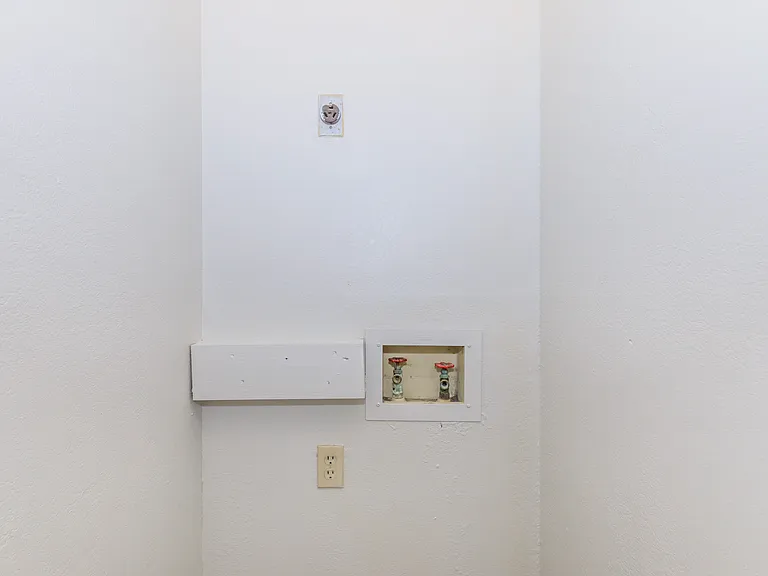 Vintage Square Apartments, McAllen, TX — Photo 69