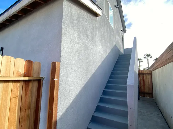 8449 Lomond Dr, Huntington Beach, CA 92646