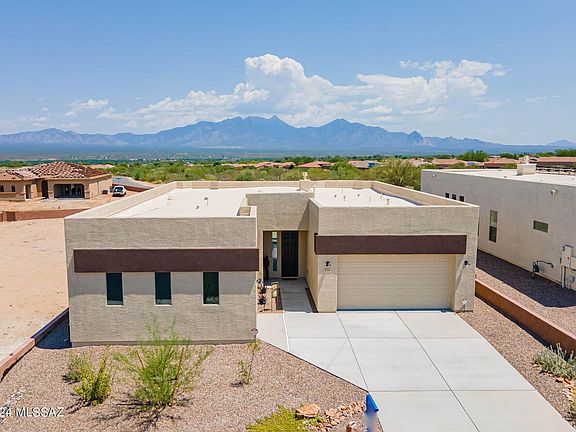 3rd image of 816 N Tombaugh Ln