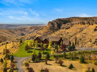 531 Mossy Rock Ln, Manhattan, MT 59741