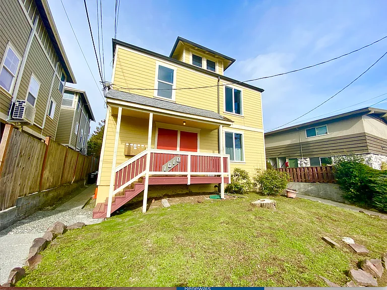 1010 N 45th St #4 — Photo 1