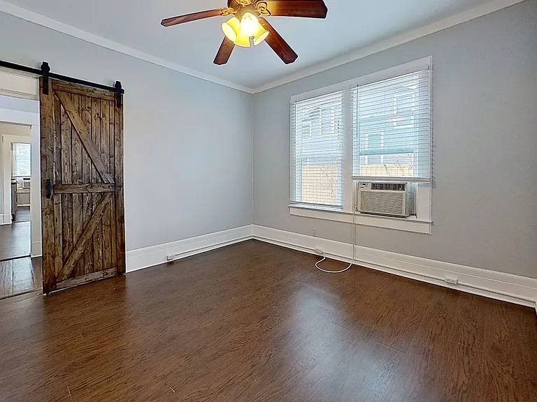 Palm Avenue Triplex — Photo 6