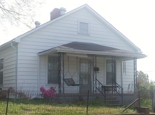 701 White St, Graham, NC 27253