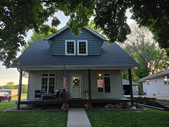 203 4th Ave NW, Lonsdale, MN 55046