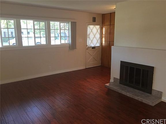 2nd image of 17537 Blythe St