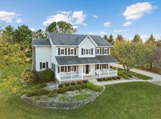 418 Primrose Dr, Hudson, IA 50643