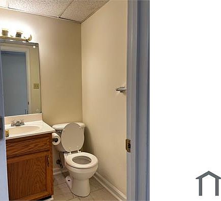 4th image of 257 Maryland Dr APT 11