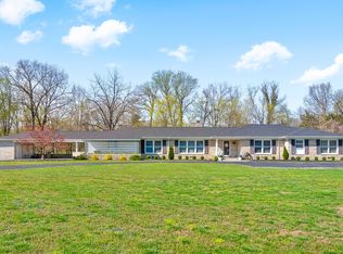 304 W Riverwood Dr, Hopkinsville, KY 42240