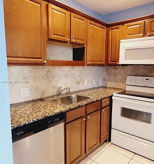 534 Mansfield M #534 — Photo 10