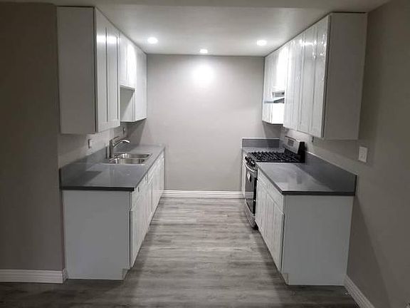 5th image of 18407 Roscoe Blvd APT 11