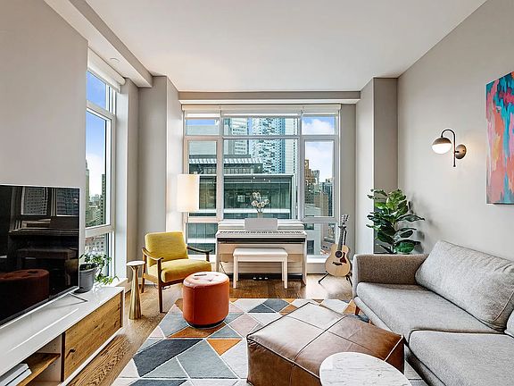 2nd image of 189 Schermerhorn St APT 25E