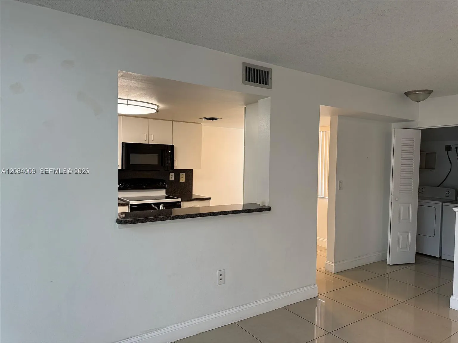 The Greens At Doral Condo — Photo 3