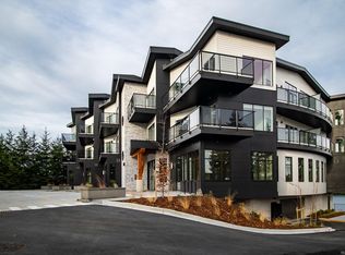 4474 Wellington Rd #301, Nanaimo, BC V9T2H3