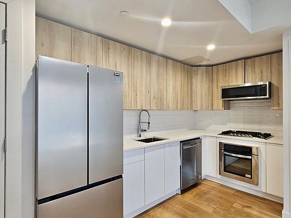 3rd image of 30-18 14th St #1