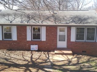 624 Spring Garden Cir, High Point, NC 27260