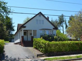 14 Clark St, Poughkeepsie, NY 12601