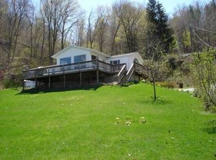600 Hillside Vw, North Buena Vista, IA 52066