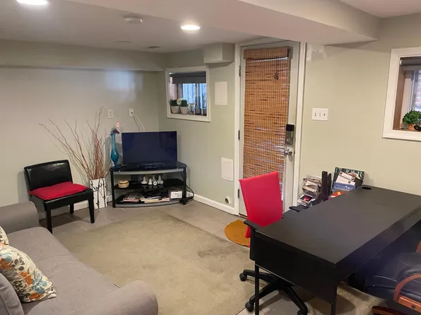 1331 Shepherd St NW #2, Washington, DC 20011