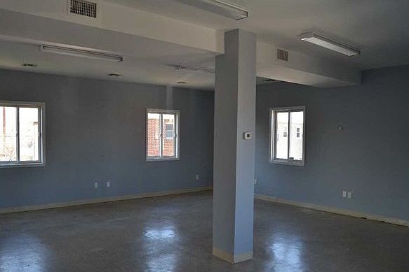 2nd image of 14740 15th Ave