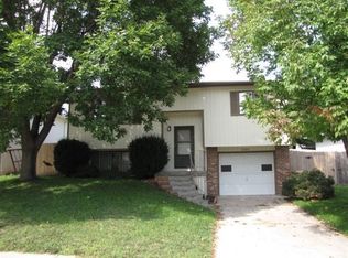 2100 Preamble Ct, Lincoln, NE 68521