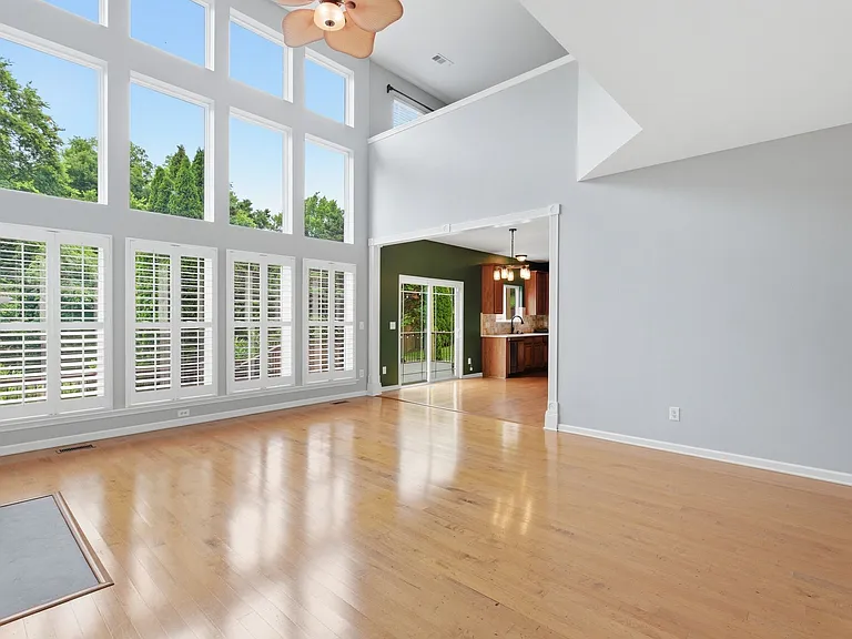 3208 Calder Ct — Photo 8