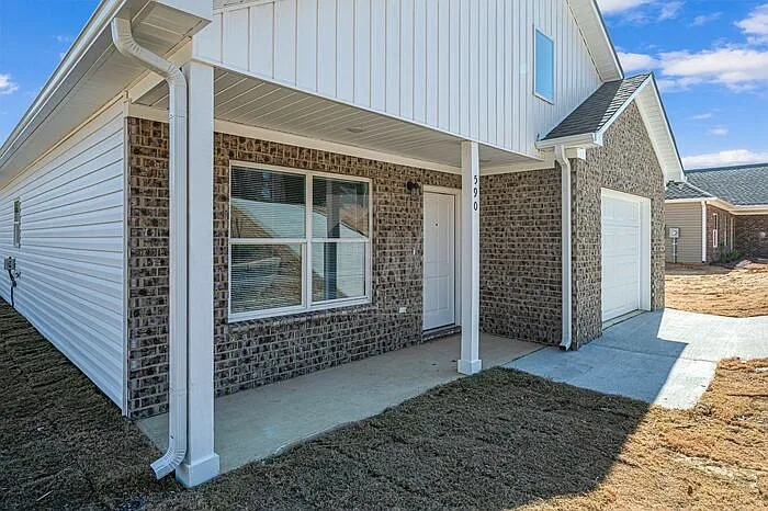 590 Woodland Cir — Photo 4