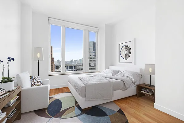 Rented by Compass | media 7