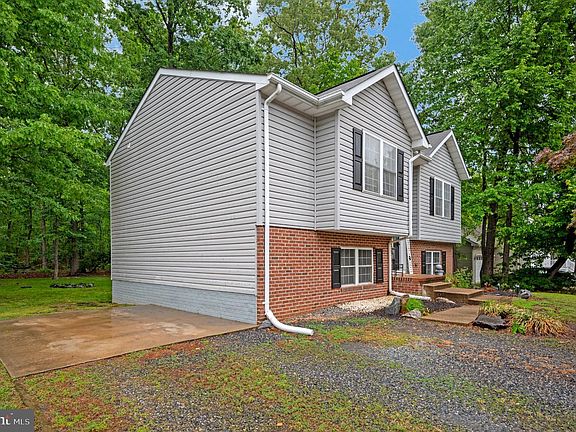 3rd image of 5515 S Branch Rd