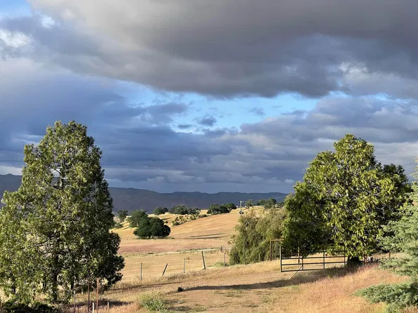 2170/7451 Aliso Park & Foothill Rd, New Cuyama, CA 93254